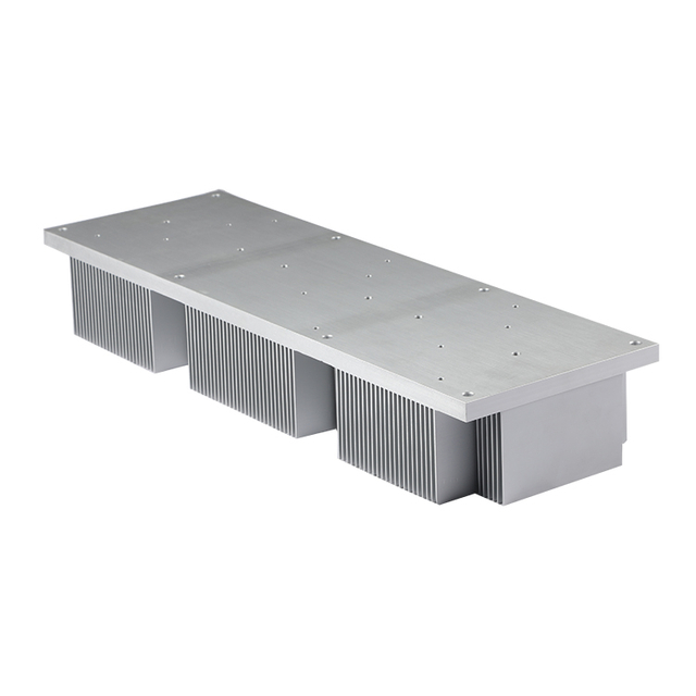 大きなヒートシンクの押出