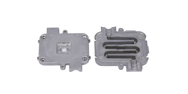 熱冷却プレート