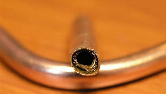 ワイヤーメッシュキャピラリーコア構造