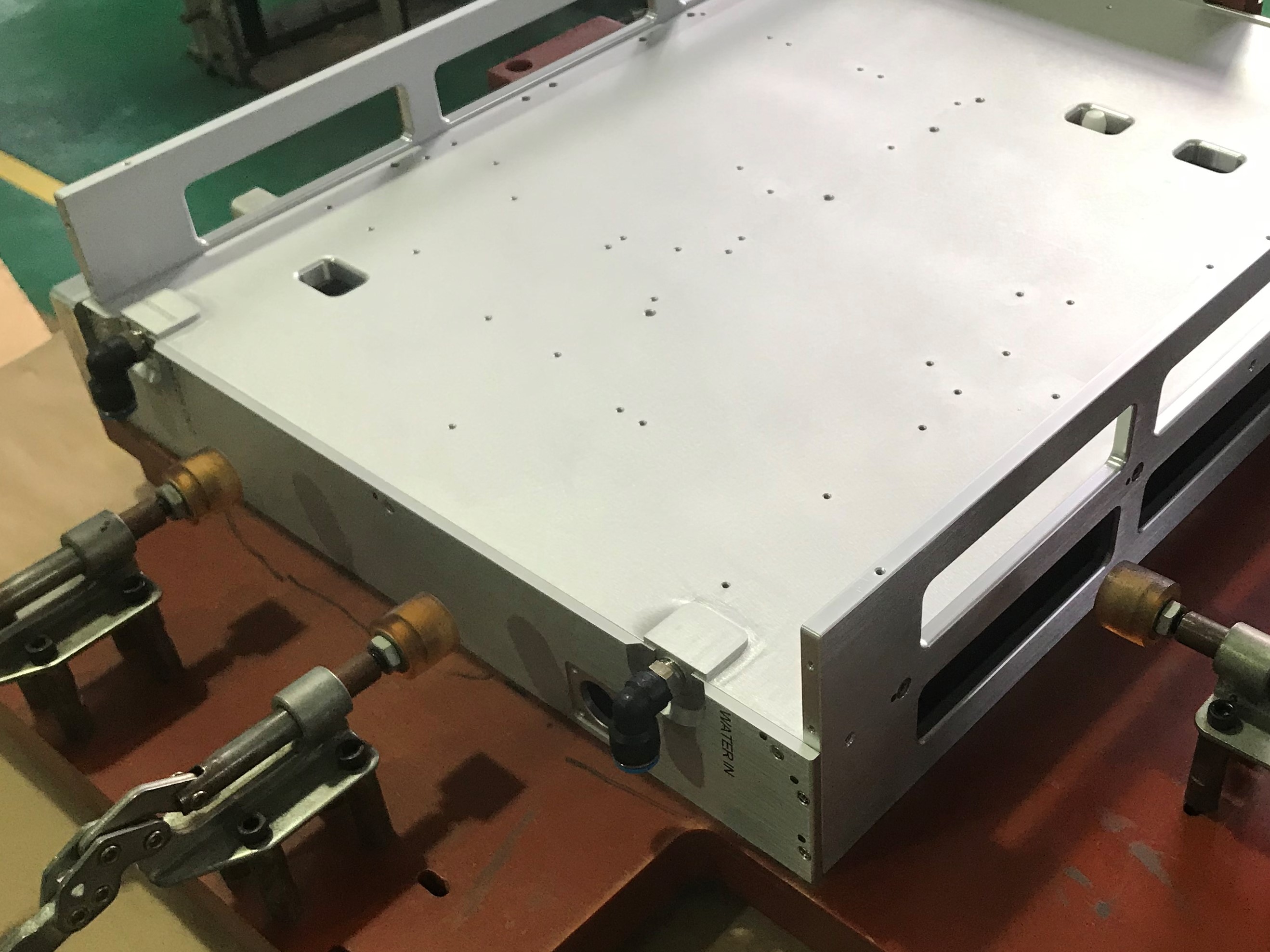 レーザー冷却ソリューション-1