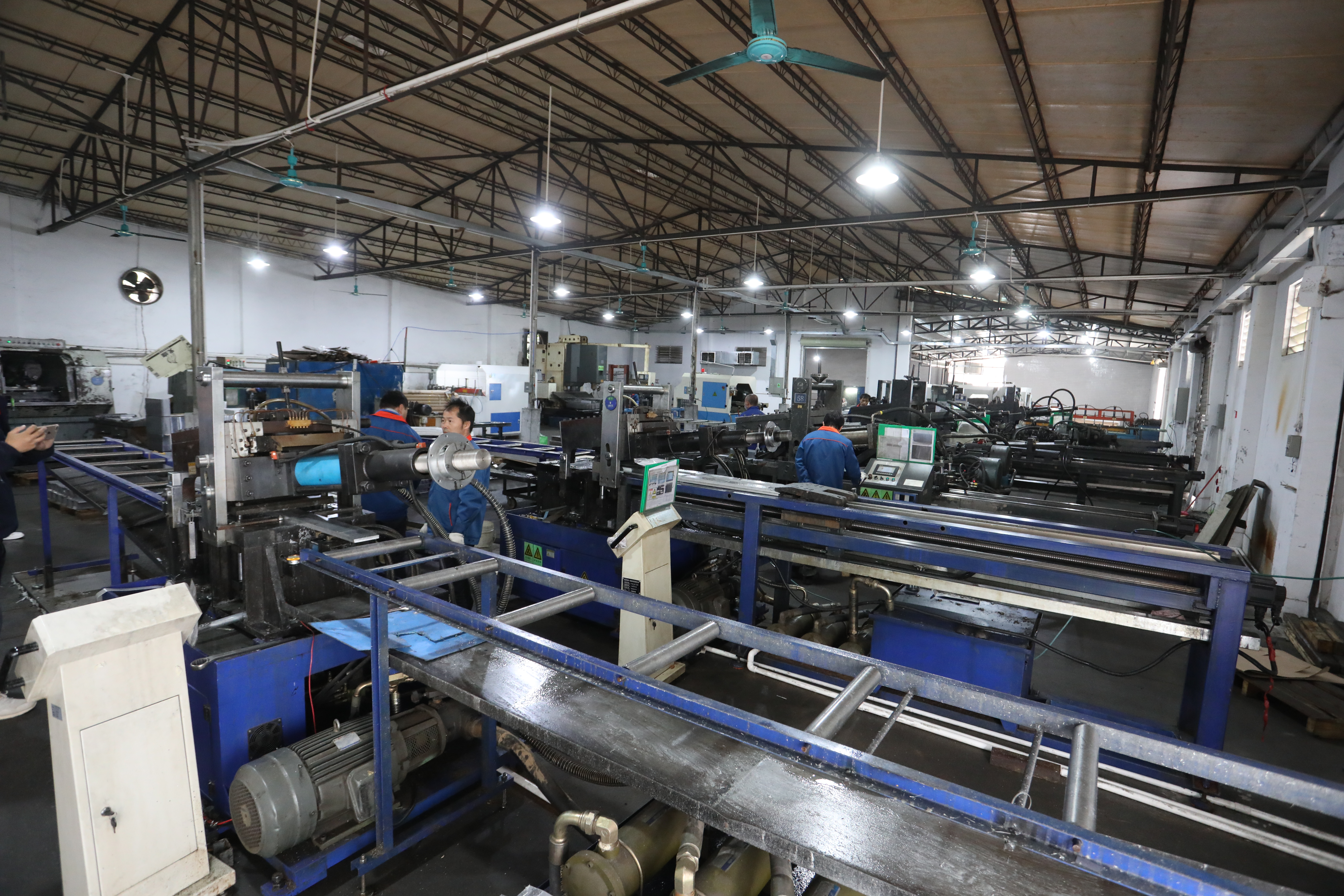 ヒートシンクメーカー