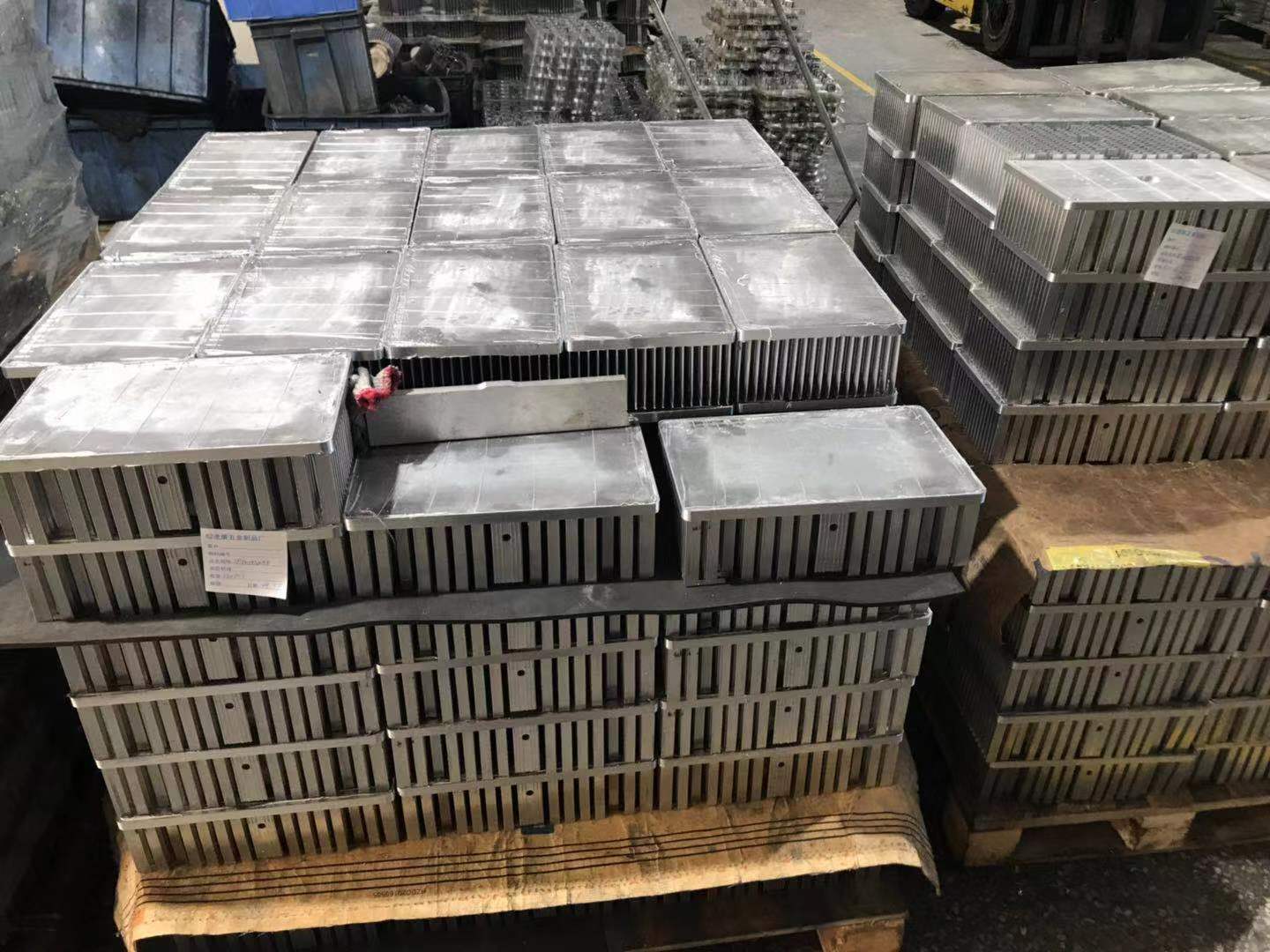 50W LED照明のコールドフォーミングヒートシンク